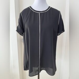 VINCE CAMUTO Contrast Piping Pullover Blouse Sheer Short Sleeve Back Quarter Zip